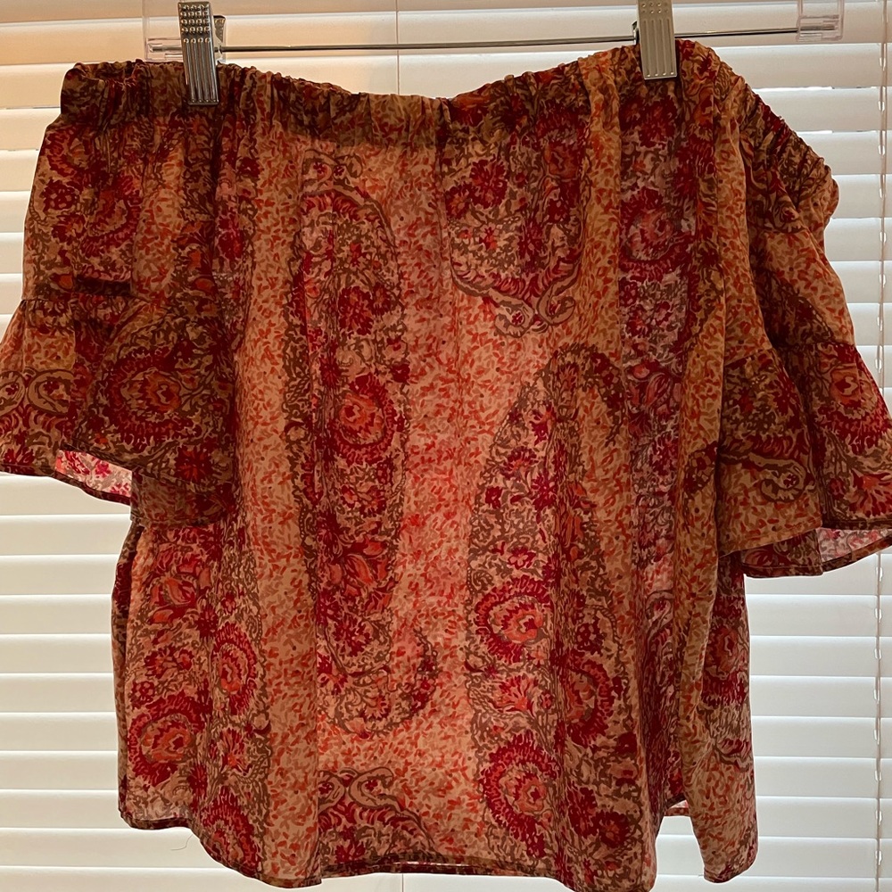 Off the shoulders blouse